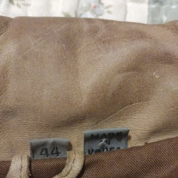 vintage U2 Wear Me Out leather bomber flight jacket. - Picture 9 of 16